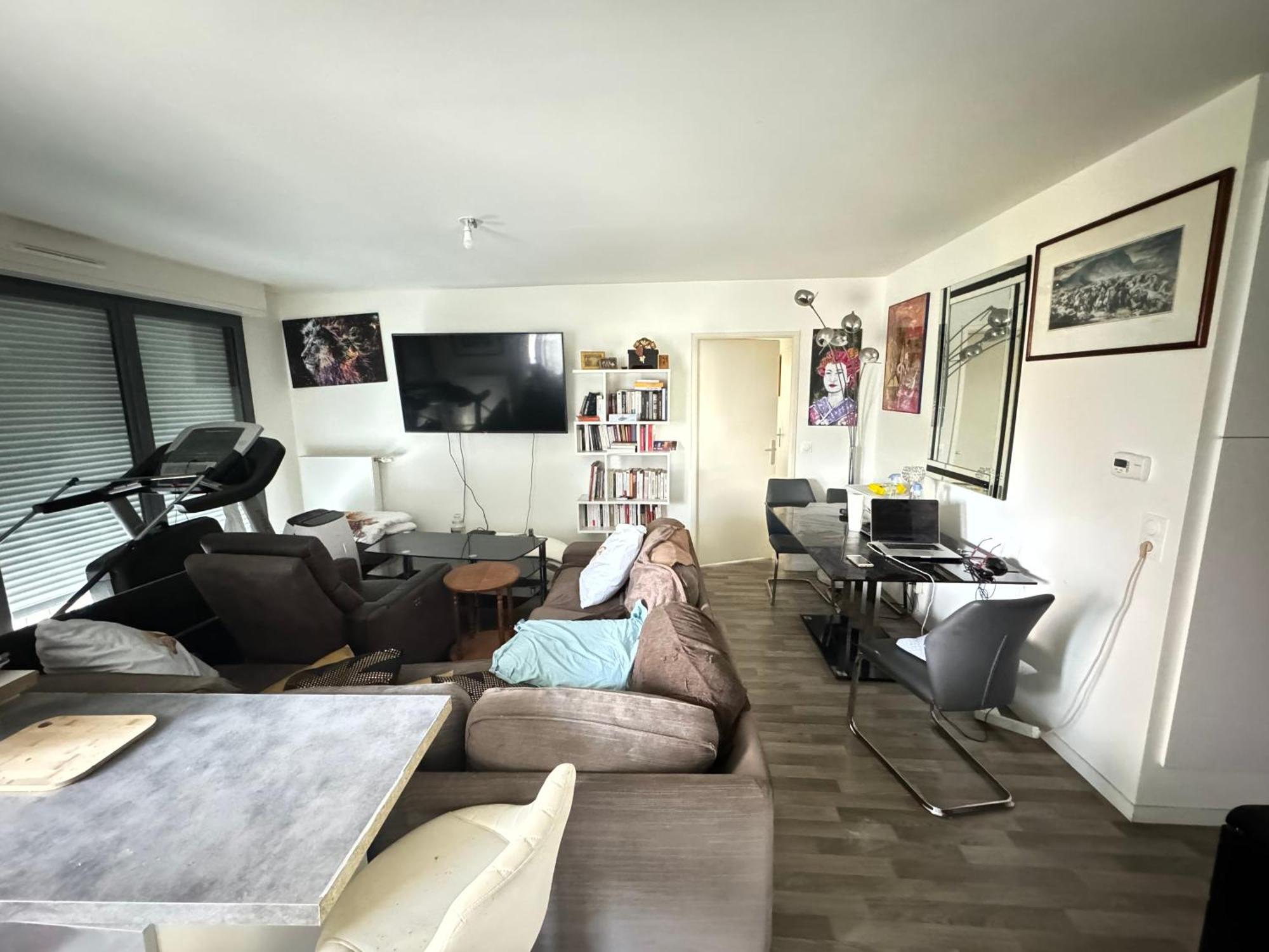 Grande Chambre 14 M2 Avec Salle De Bain Privative A Nanterre Prefecture Proche La Defense Arena Campus Sncf Et Paris Εξωτερικό φωτογραφία