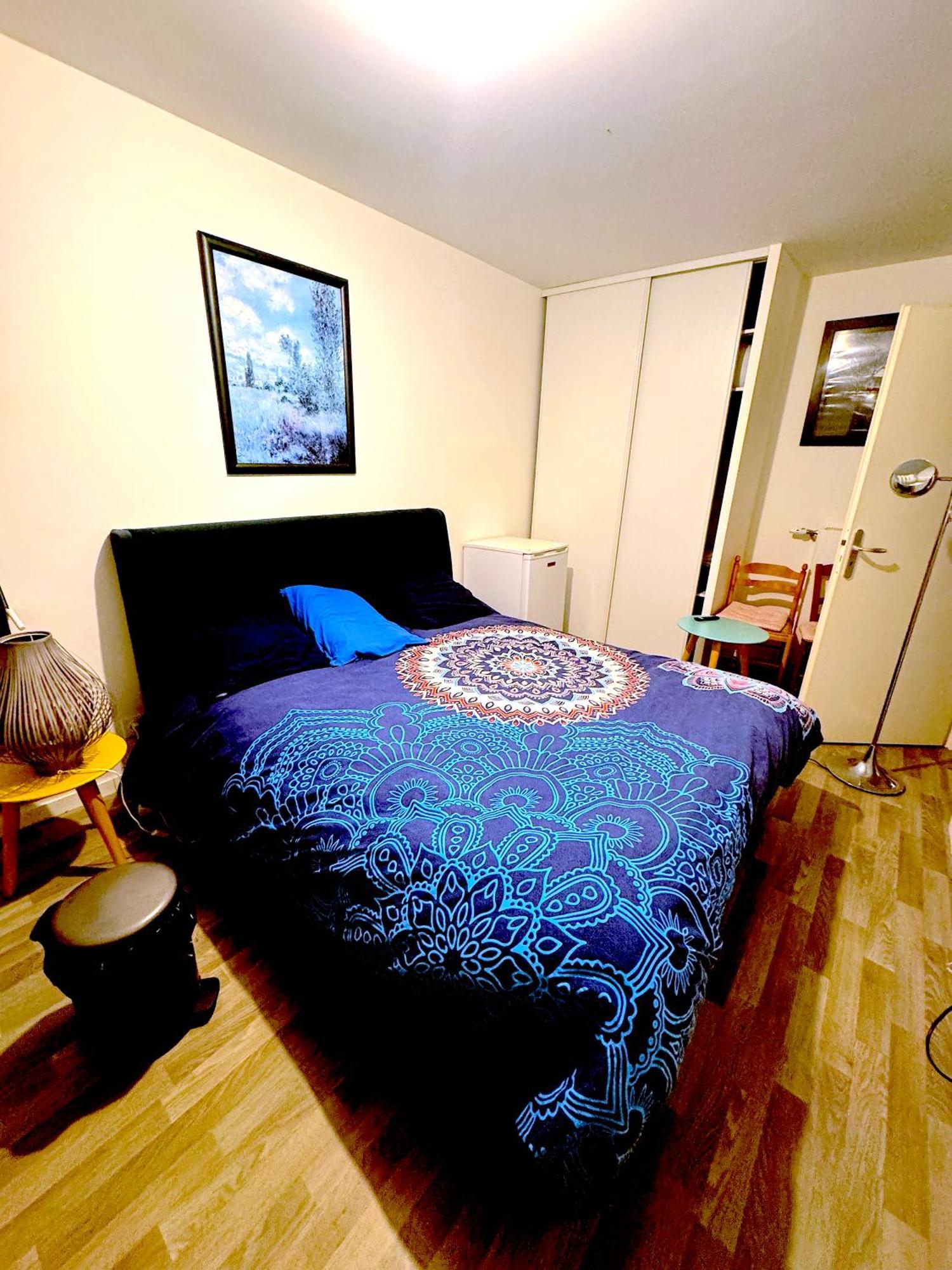 Grande Chambre 14 M2 Avec Salle De Bain Privative A Nanterre Prefecture Proche La Defense Arena Campus Sncf Et Paris Εξωτερικό φωτογραφία